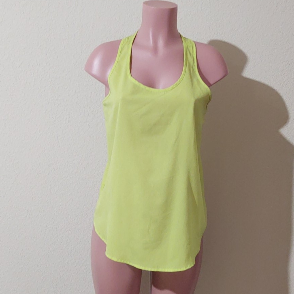 Racer back Tank SZ L 💚